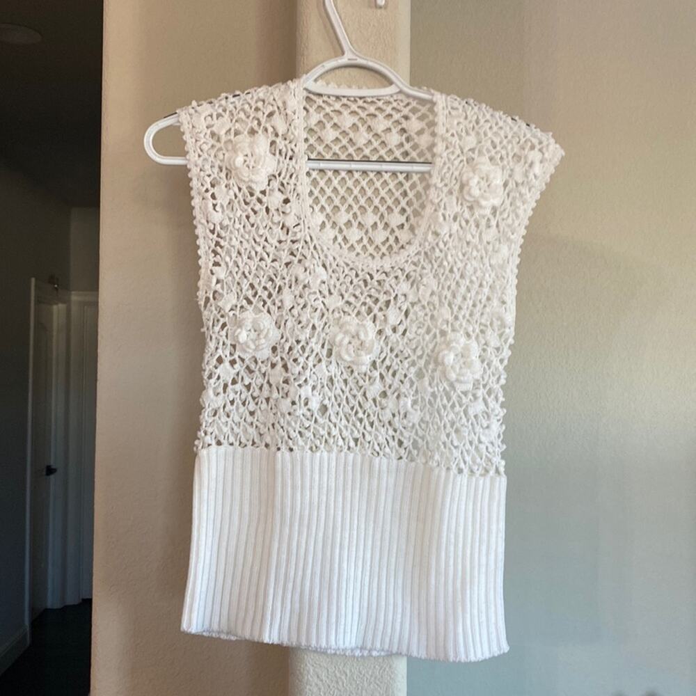 Vintage Le Roy knit sleeveless top vest cottage core bohemian coquette sz S